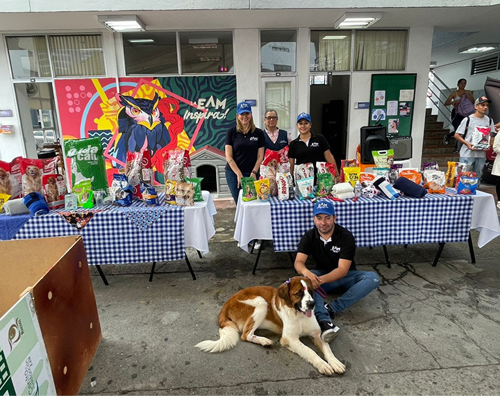 donaciones a Fundación Amigos Peluditos
