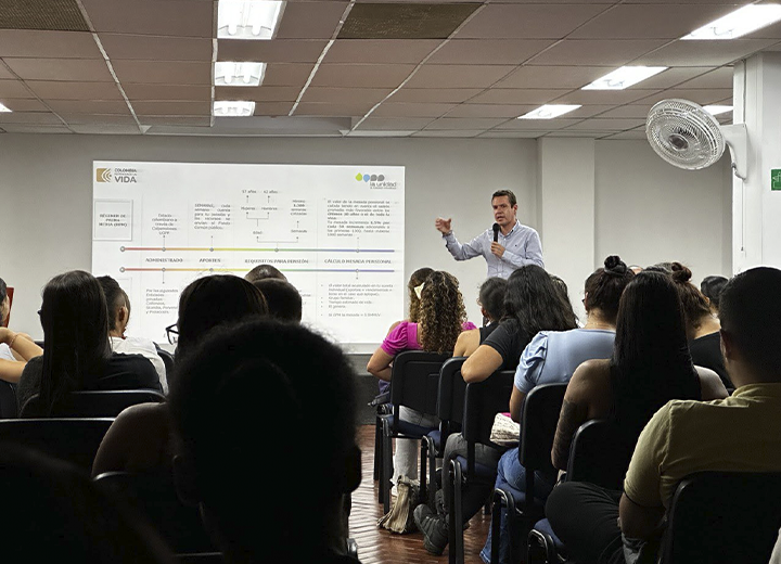Charla proyecto a la reforma pensional