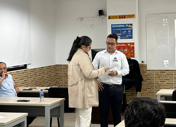 charla COPNIA, seccional Quindío,