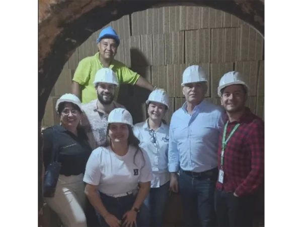 Visita de Alianza Investiga a ladrillera La Campana