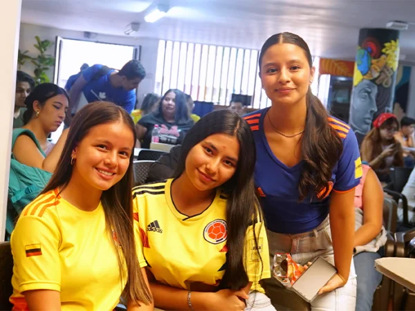Vivimos la victoria juntos: Colombia vs Argentina