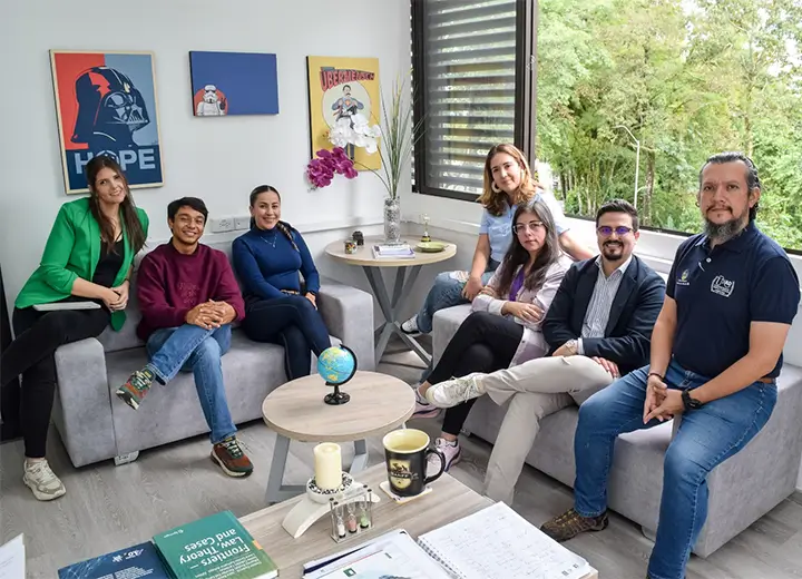 Cooperación y conexión con el ecosistema internacional
